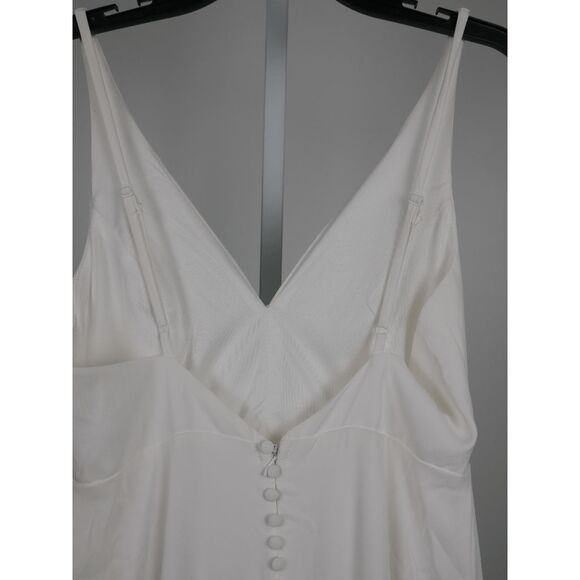 Lulu's White Button Back Mermaid Maxi Dress M - Picture 6 of 8